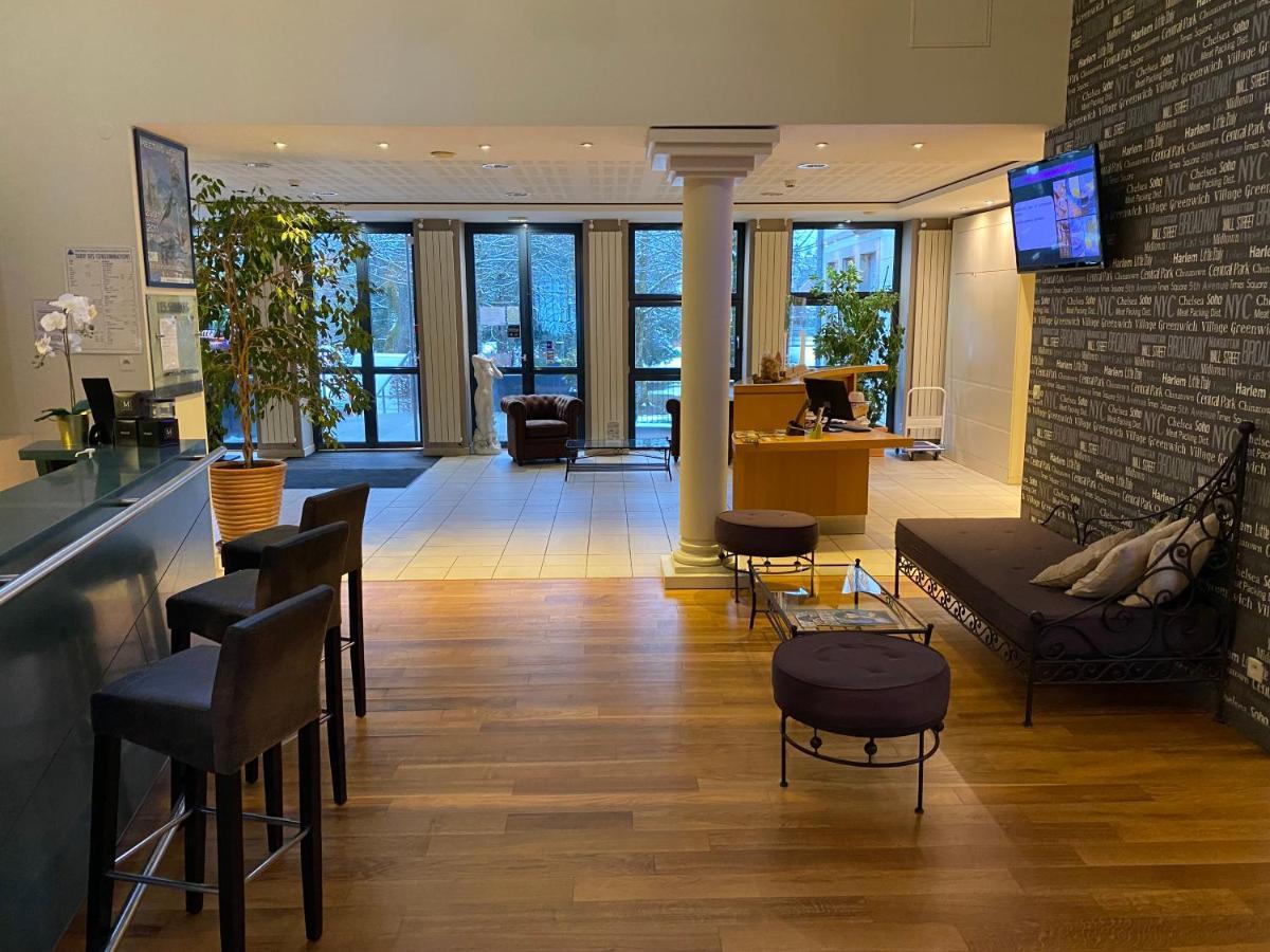Hotel Cerise - Les Sources Luxeuil-Les-Bains Buitenkant foto