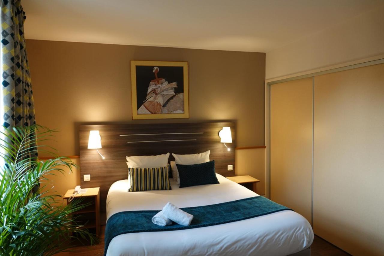 Hotel Cerise - Les Sources Luxeuil-Les-Bains Buitenkant foto