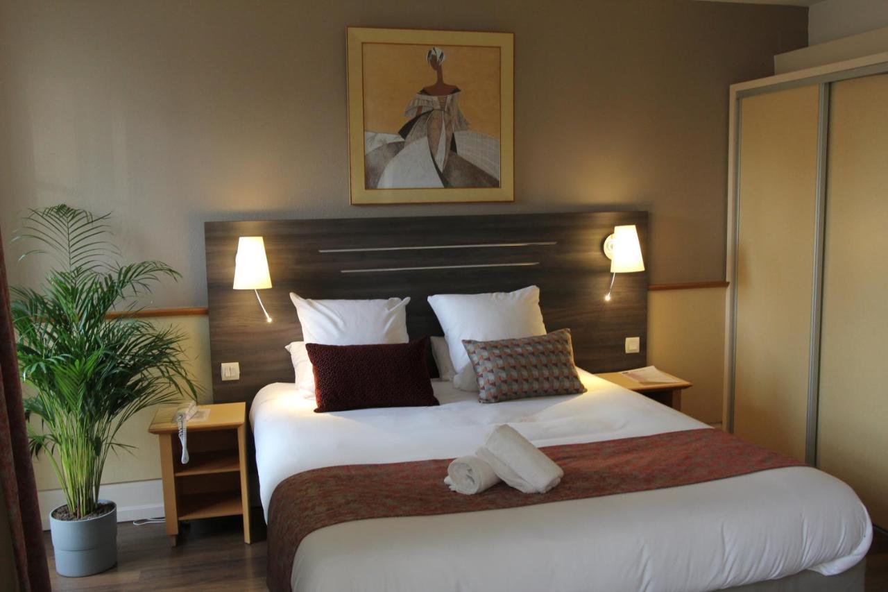 Hotel Cerise - Les Sources Luxeuil-Les-Bains Buitenkant foto