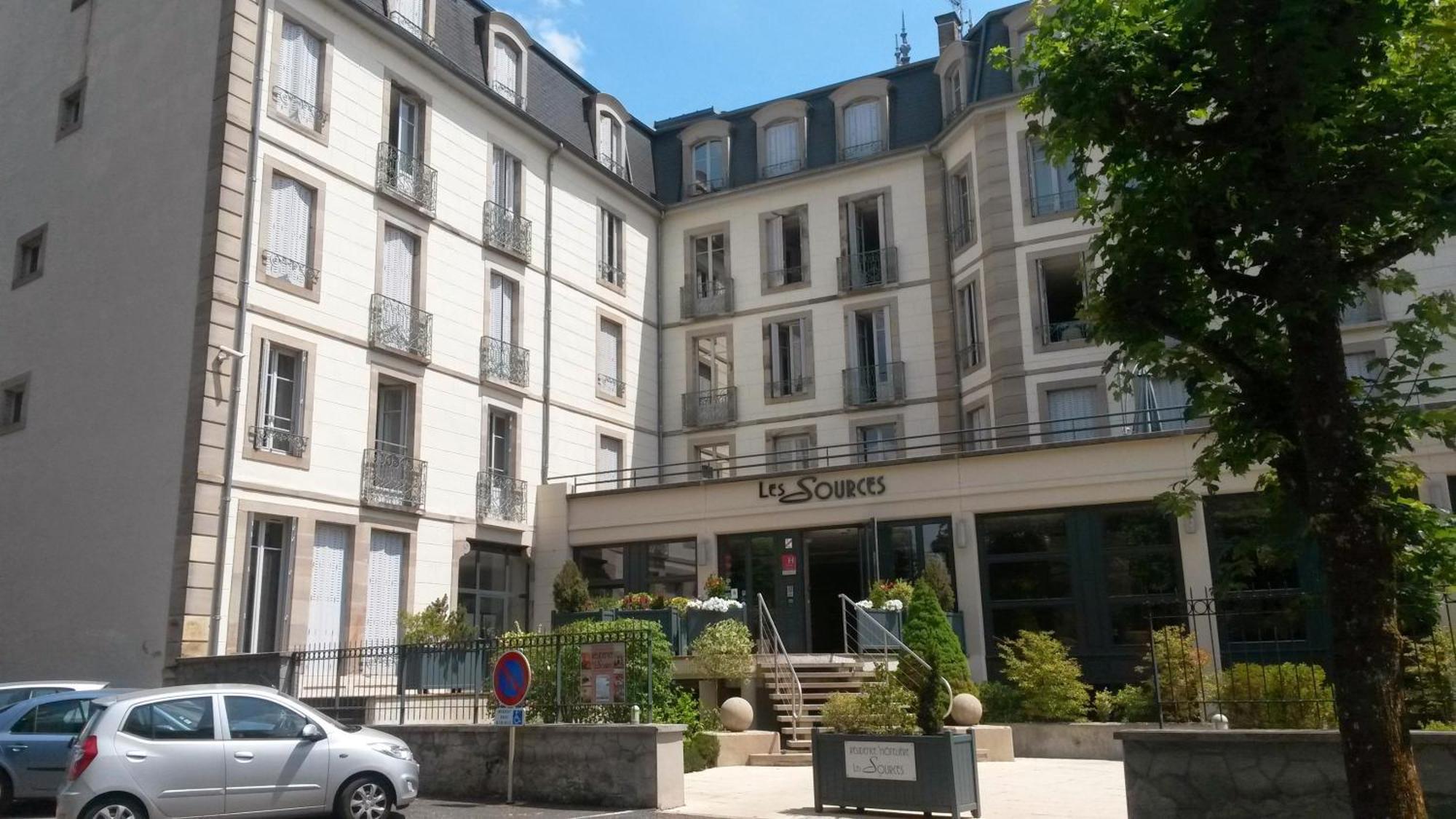 Hotel Cerise - Les Sources Luxeuil-Les-Bains Buitenkant foto