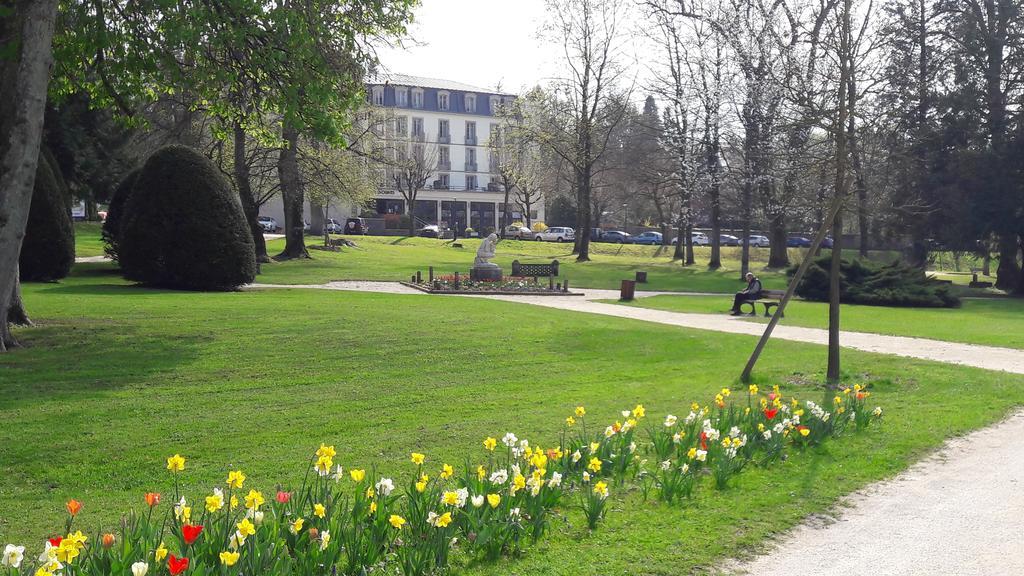 Hotel Cerise - Les Sources Luxeuil-Les-Bains Buitenkant foto